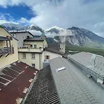 Appartement In The Heart Of Wallis Leuk